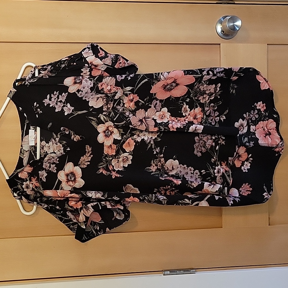 Cold shoulder long blouse